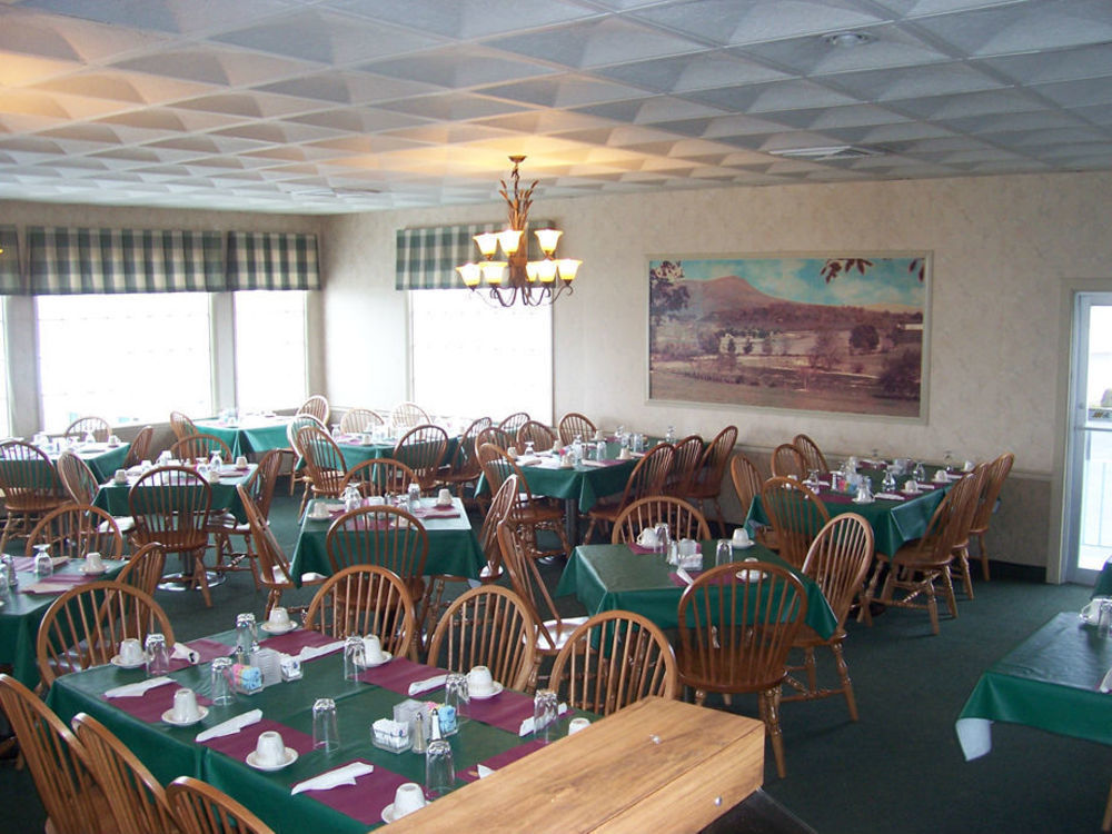 The Village Inn Harrisonburg Extérieur photo