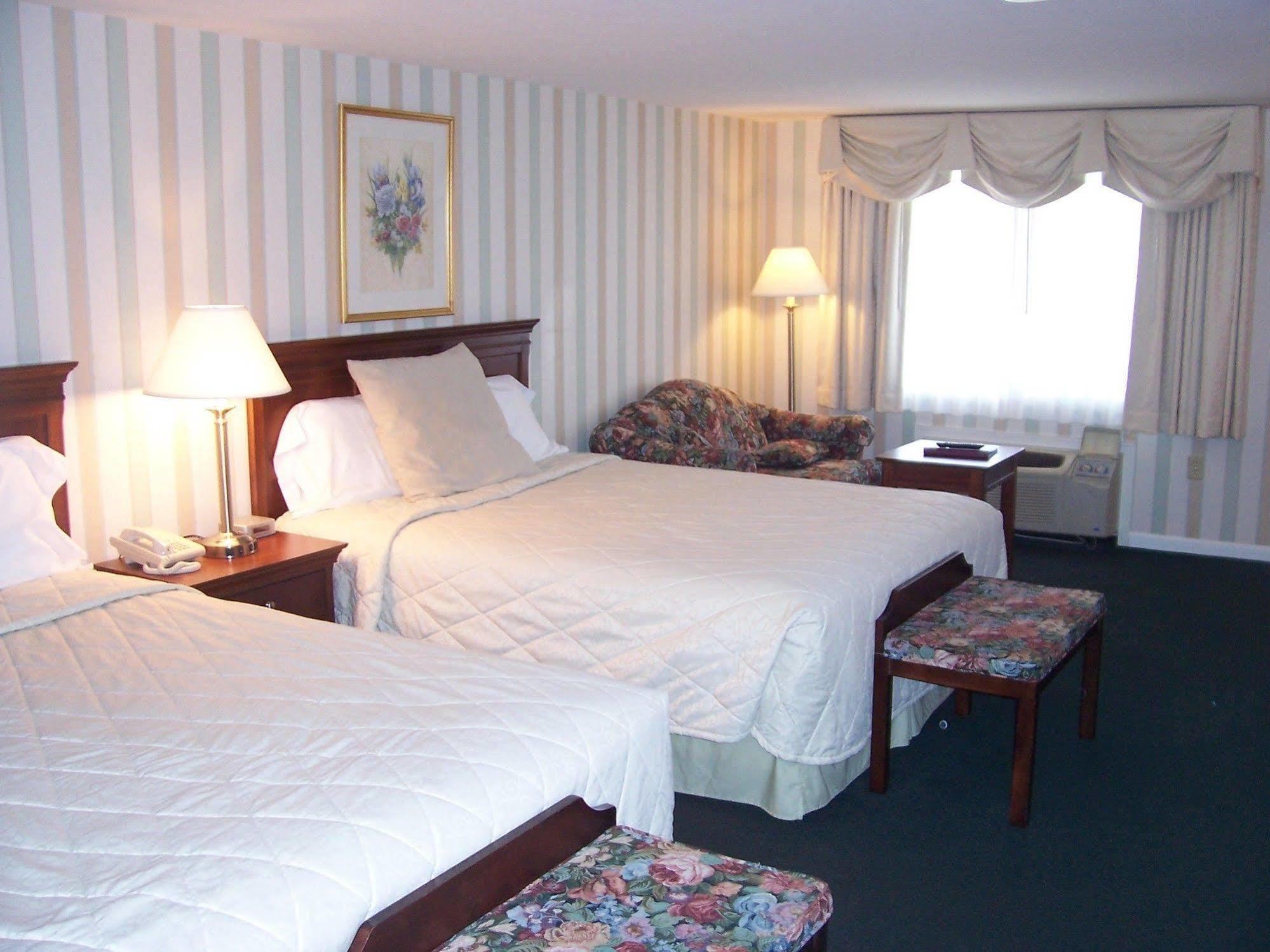 The Village Inn Harrisonburg Extérieur photo
